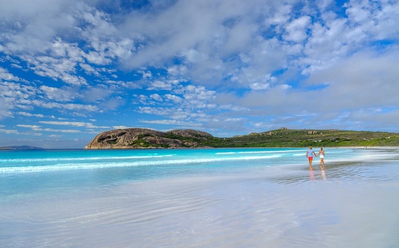 Attractive Places Nearby Lucky Bay