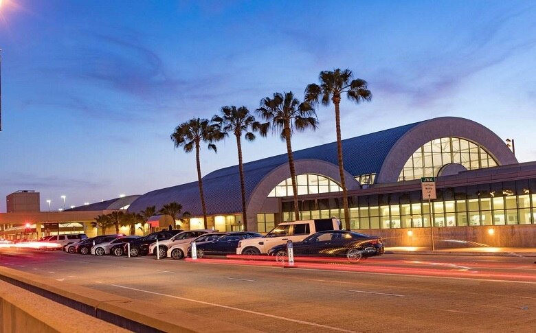 Nearby Airports Of Laguna Beach